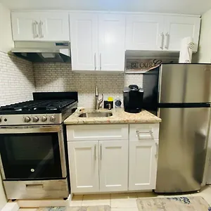 Apartment Entire Guest *close To Jfk And Lga, New York