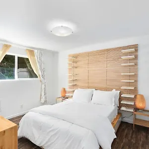 https://epicurean-remodel-in-central-location.seattlehotelsites.com